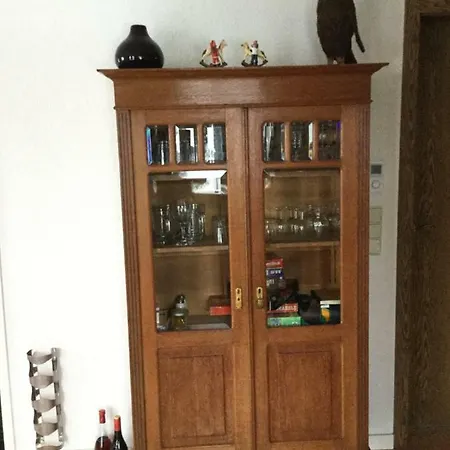 Sternberg222 *